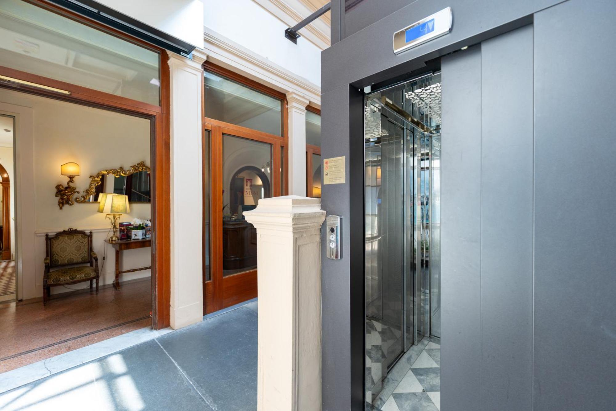 Hotel Pendini Firenze Esterno foto